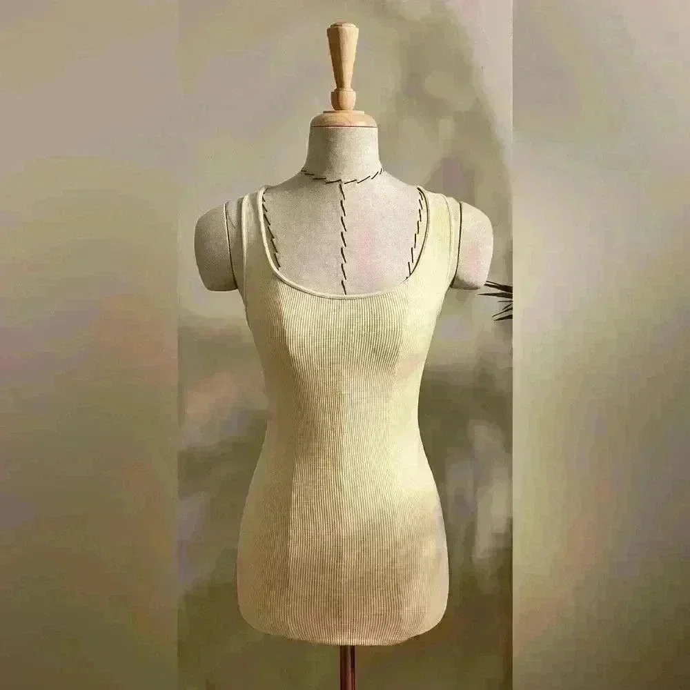 Scoop Stretch Ribbed Shaping Tank Top | Size XS/S | Yellow Color